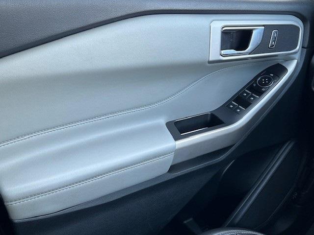 Photo of 2022 Jewel Red Metallic Ford Explorer