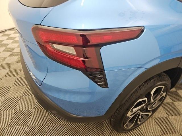 Photo of 2025 Marina Blue Chevrolet Trax