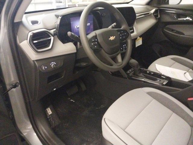 Photo of 2025 Sterling Gray Metallic Chevrolet Trailblazer