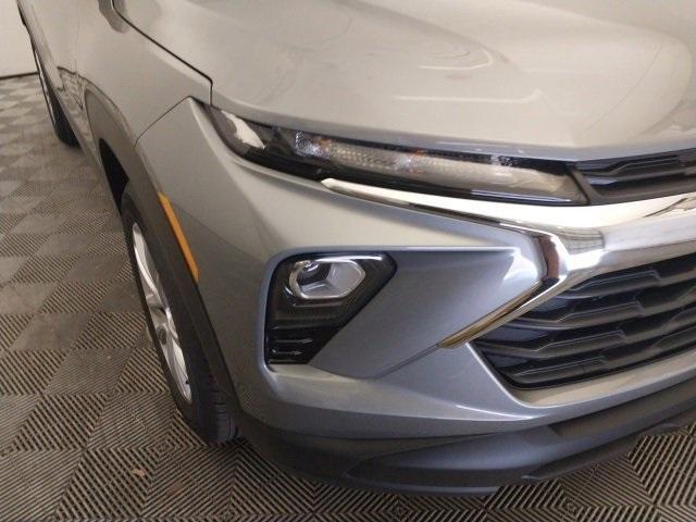 Photo of 2025 Sterling Gray Metallic Chevrolet Trailblazer
