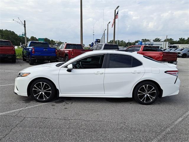 Photo of 2020 White Toyota Camry