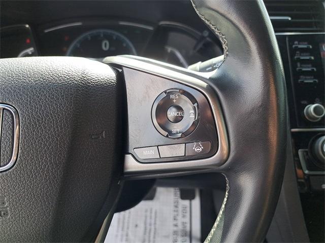 Photo of 2020 Gray Honda Civic