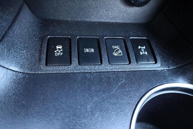 Photo of 2014 Blizzard Pearl Toyota Highlander