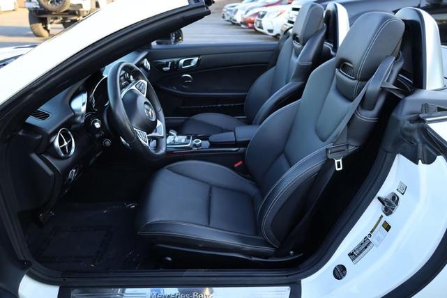Photo of 2019 Polar White Mercedes-Benz SLC 300