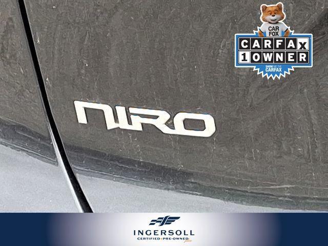 Photo of 2023 Graphite Gray Kia Niro