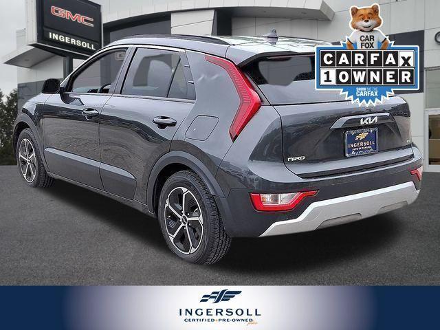 Photo of 2023 Graphite Gray Kia Niro