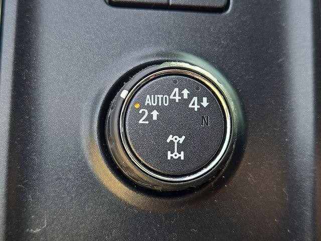 Photo of 2018 Black Chevrolet Silverado 1500