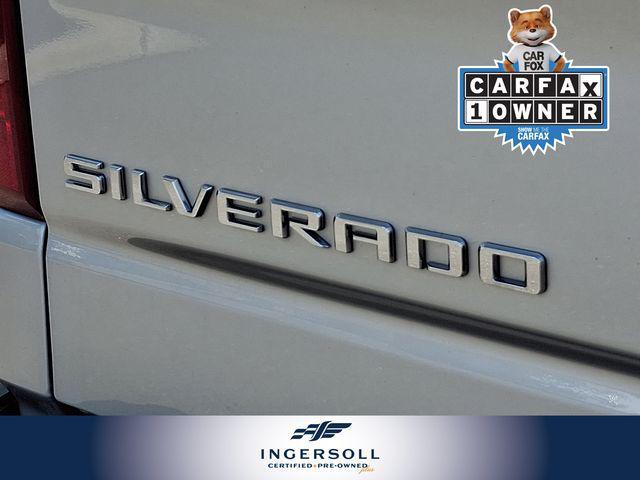 Photo of 2022 Silver Ice Metallic Chevrolet Silverado 1500