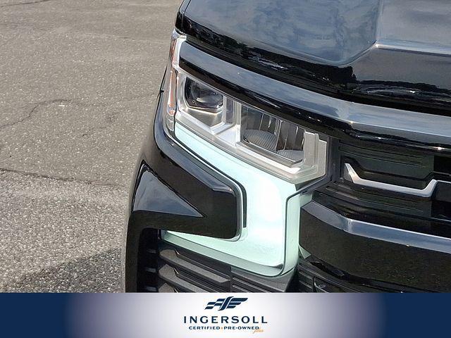 Photo of 2024 Black Chevrolet Silverado 1500