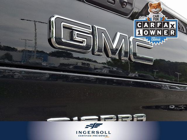 Photo of 2023 Onyx Black GMC Sierra 1500