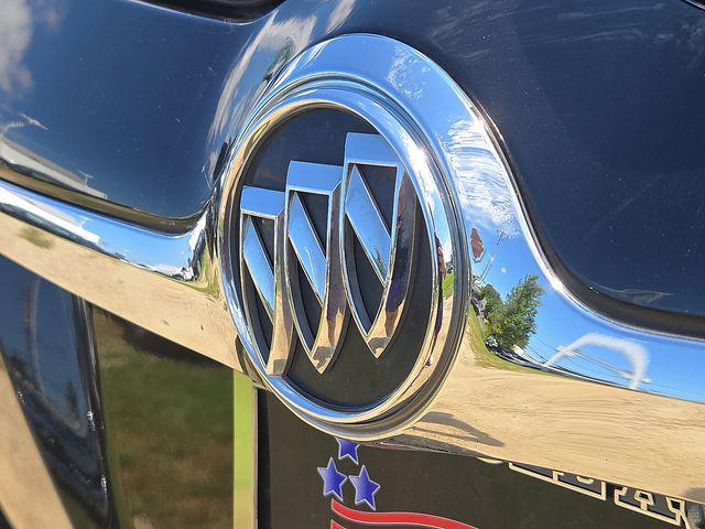 Photo of 2017 Ebony Twilight Metallic Buick Envision
