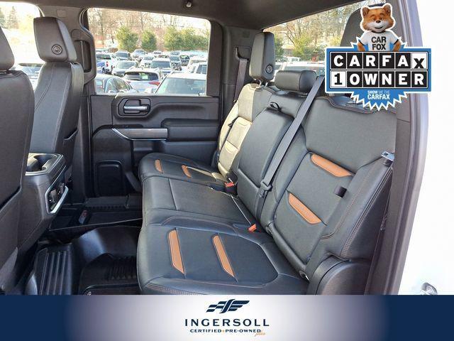 Photo of 2022 Summit White GMC Sierra 2500