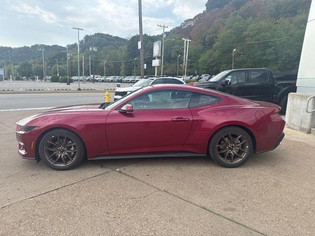 Photo of 2025 Molten Magenta Metallic Tri-coat Ford Mustang