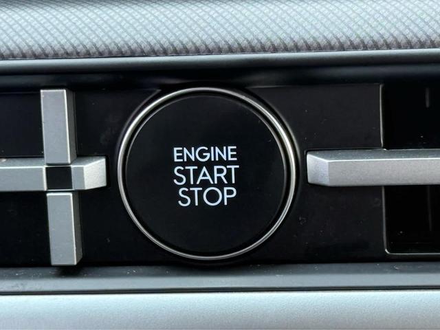 Photo of 2025 Rockwood Green Hyundai SANTA FE