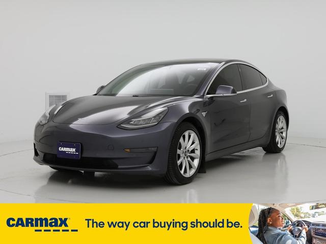 Photo of 2018 Gray Tesla Model 3