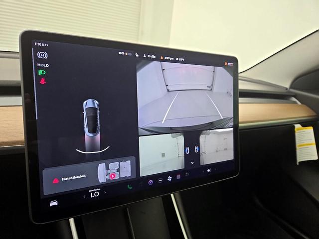 Photo of 2018 Gray Tesla Model 3
