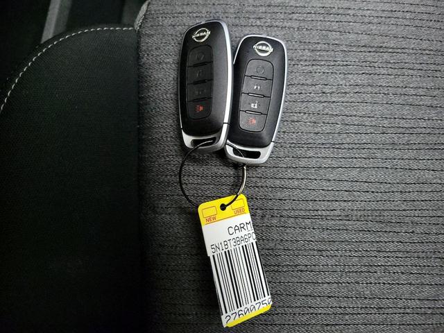 Photo of 2023 Black Nissan Rogue