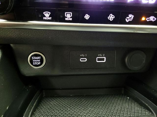 Photo of 2023 Black Nissan Rogue