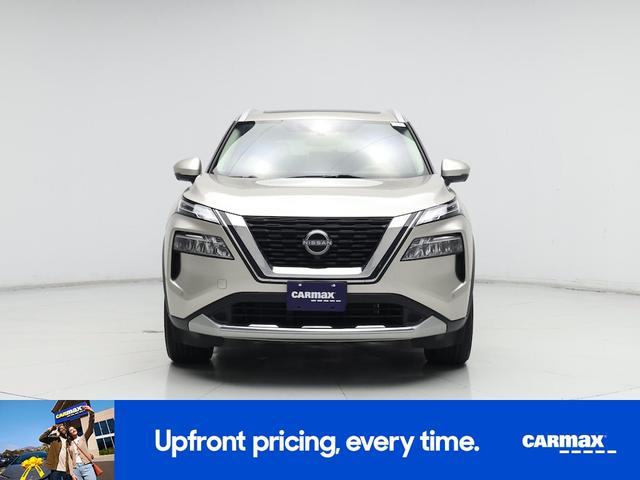 Photo of 2023 Gold Nissan Rogue