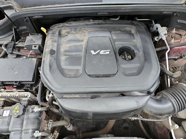 Photo of 2018 Red Jeep Grand Cherokee