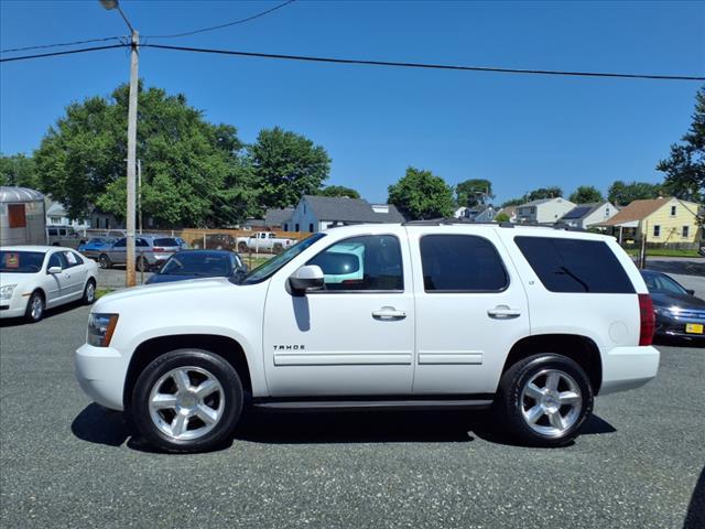 Photo of 2012 Summit White Chevrolet Tahoe