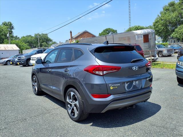 Photo of 2016 Coliseum Grey Hyundai TUCSON