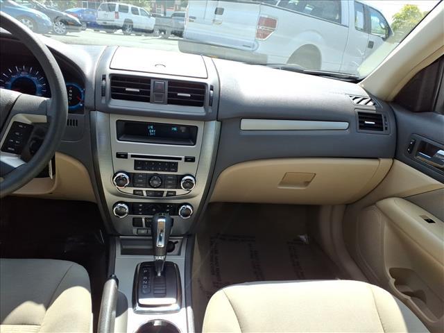 Photo of 2012 Blue Ford Fusion