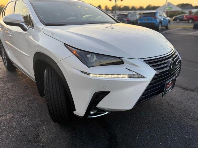 Photo of 2019 Eminent White Pearl Lexus NX 300