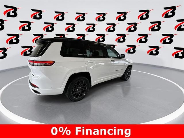 Photo of 2025 White Jeep Grand Cherokee L