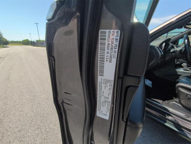 Photo of 2020 Granite Crystal Clearcoat Metallic Jeep Grand Cherokee