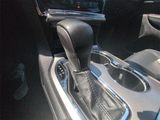 Photo of 2020 Granite Crystal Clearcoat Metallic Jeep Grand Cherokee