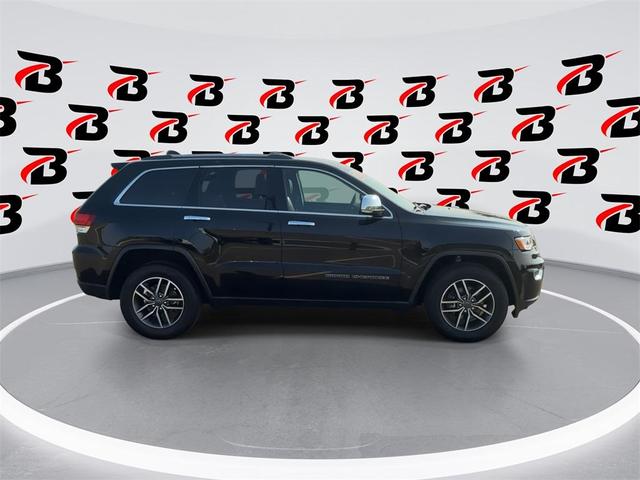 Photo of 2020 Diamond Black Jeep Grand Cherokee