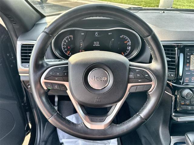 Photo of 2020 Diamond Black Jeep Grand Cherokee