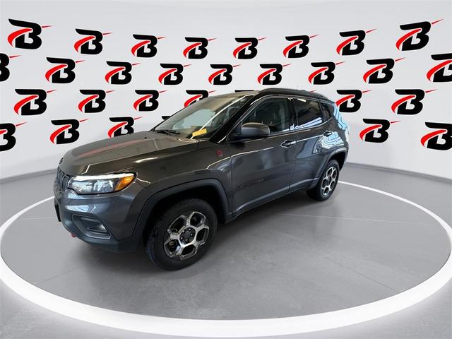 Photo of 2022 Granite Crystal Clearcoat Metallic Jeep Compass