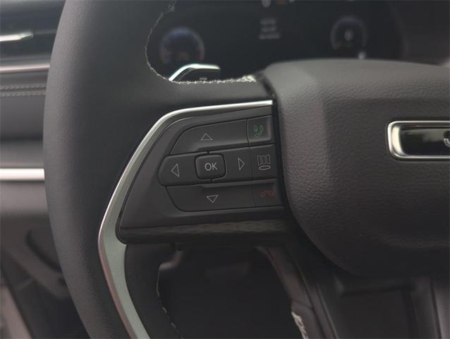 Photo of 2025 Silver Zynith Jeep Grand Cherokee L