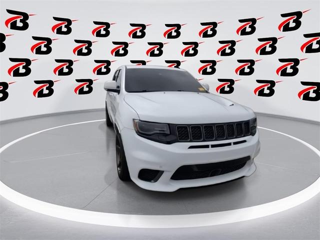 Photo of 2018 Bright White Clearcoat Jeep Grand Cherokee