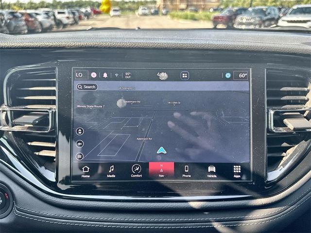 Photo of 2021 DB Black Crystal Clearcoat Dodge Durango