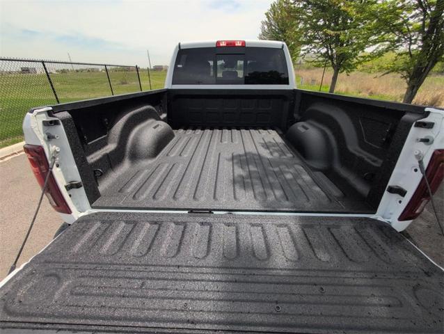 Photo of 2025 Bright White Clearcoat RAM 2500