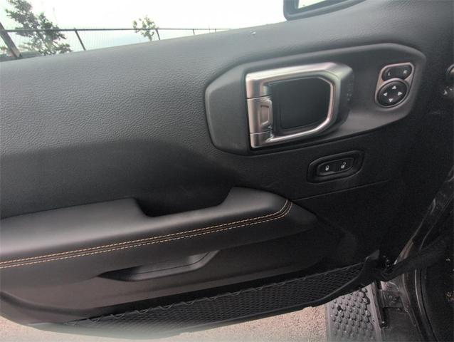 Photo of 2025 Granite Crystal Clearcoat Metallic Jeep Wrangler 4xe
