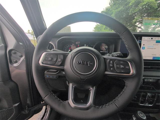 Photo of 2025 Granite Crystal Clearcoat Metallic Jeep Wrangler 4xe