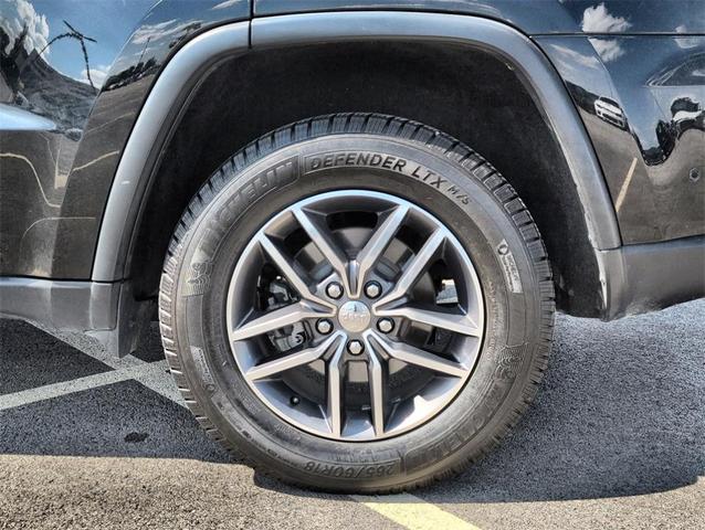 Photo of 2018 Diamond Black Jeep Grand Cherokee
