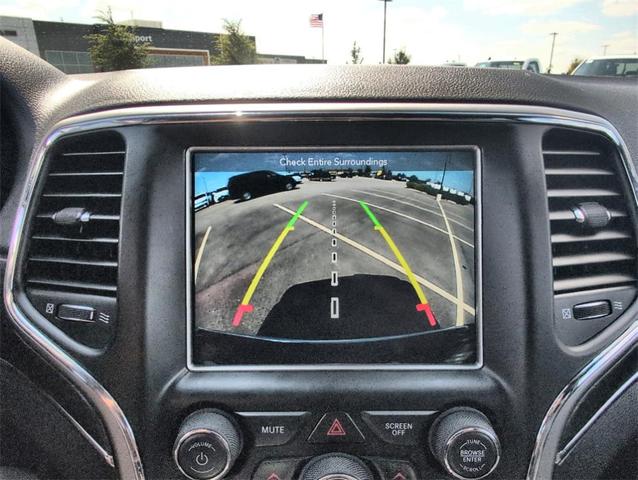 Photo of 2018 Diamond Black Jeep Grand Cherokee