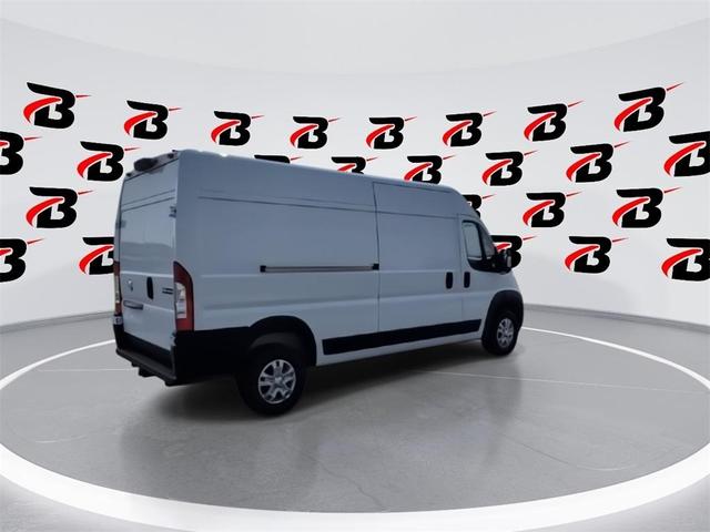 Photo of 2025 Bright White Clearcoat RAM ProMaster 2500