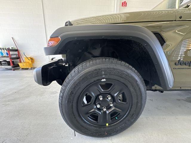 Photo of 2025 41 Jeep Gladiator