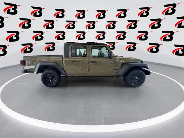 Photo of 2025 41 Jeep Gladiator