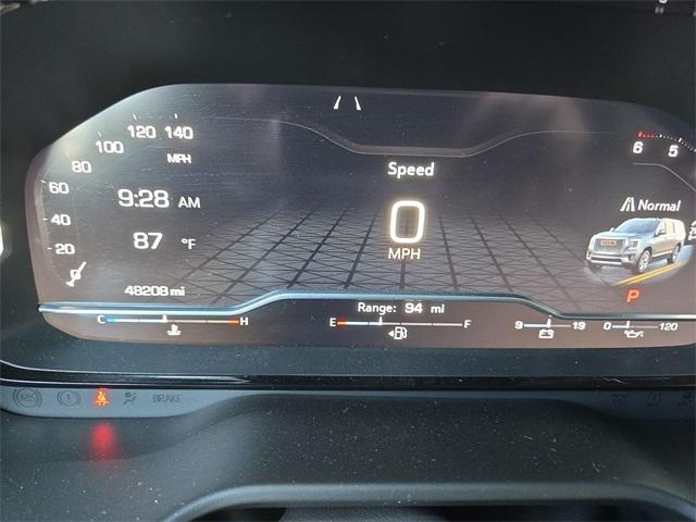 Photo of 2023 Summit White GMC Yukon
