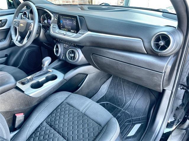 Photo of 2022 Black Chevrolet Blazer