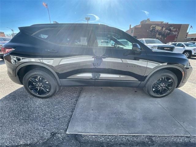 Photo of 2022 Black Chevrolet Blazer