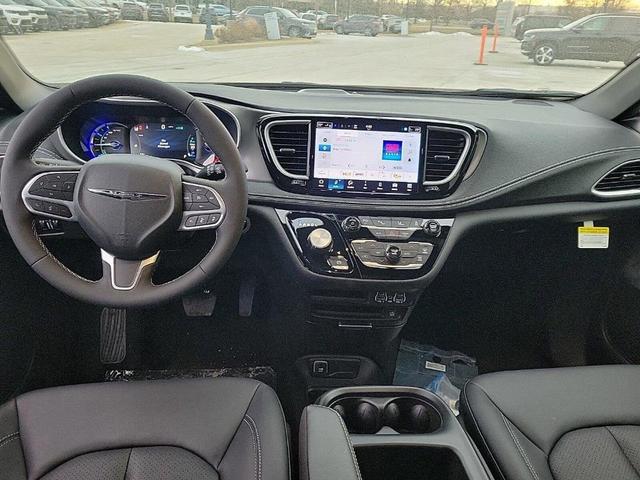 Photo of 2025 Diamond Black Chrysler Pacifica Hybrid