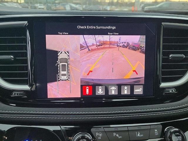 Photo of 2025 Diamond Black Chrysler Pacifica Hybrid